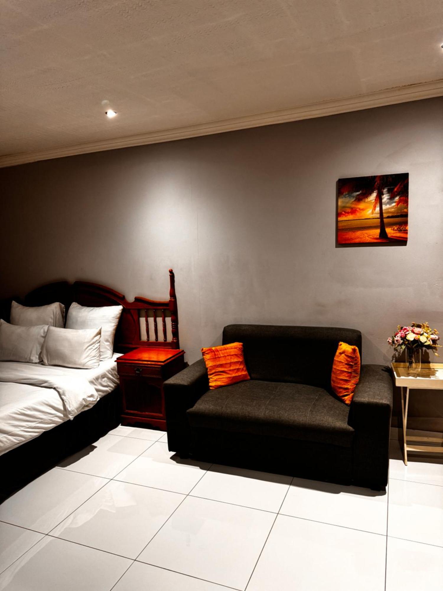 Guest house Mila 1 *